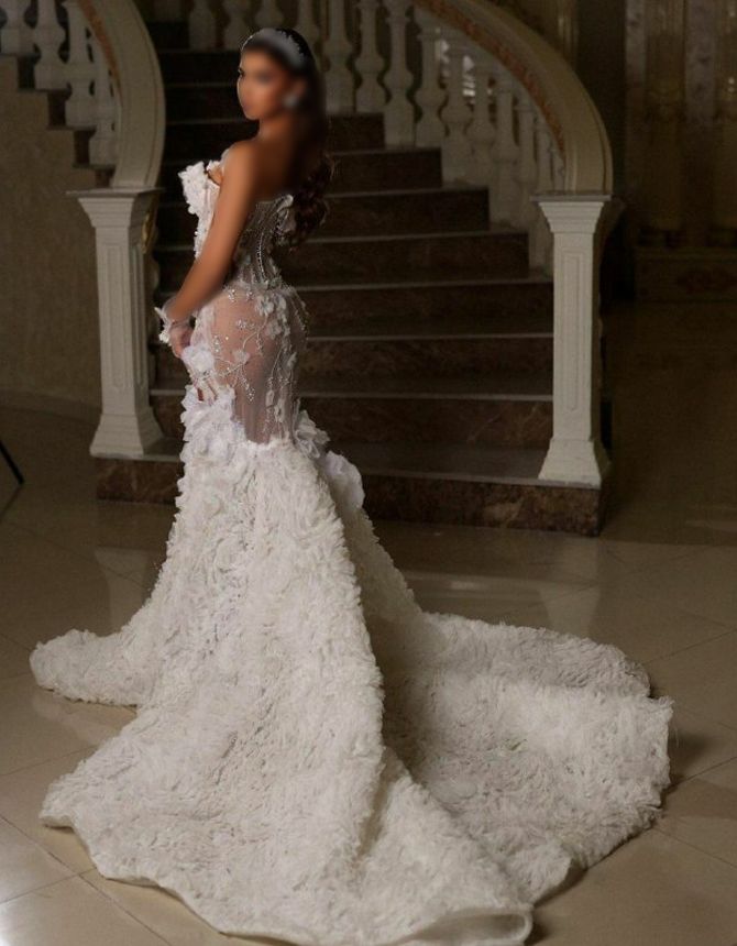 لباس عروس ماهی با دانتل گل برجسته