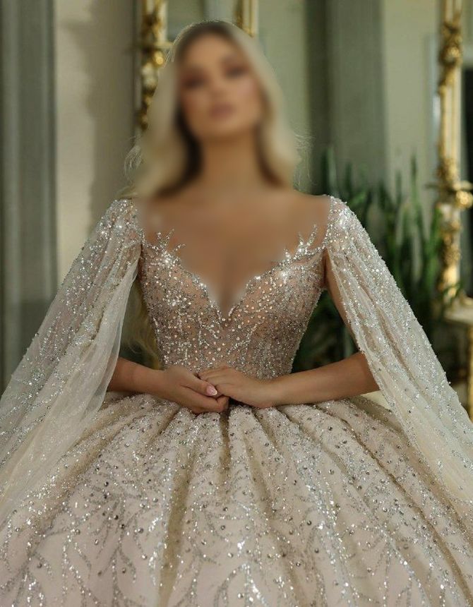 لباس عروس پرنسسی کارشده شنلی